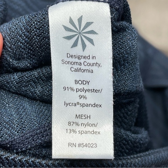 Athleta Mantra Jacquard Crop Legging size Small Tall - Picture 12 of 14